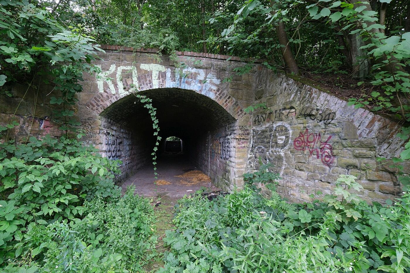Tunnelöffnung Thyssen-Krupp-Steel Bahn