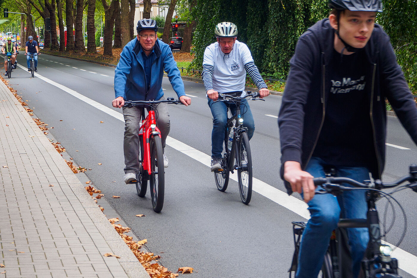 neuer Radweg auf der Königsallee