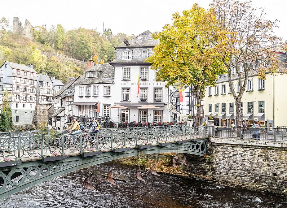 ADFC-Qualitätsradroute RurUfer-Radweg ADFC-Qualitätsradroute RurUfer-Radweg